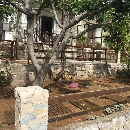 Family-friendly With Swimming Pool Okrug Donji, Ciovo - 8072 *
